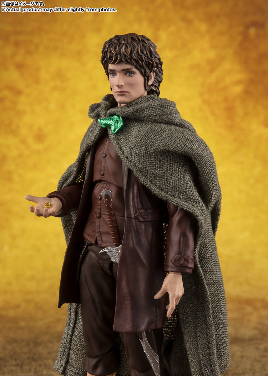(PREVENTA) S.H.Figuarts Frodo & Gollum (The Lord of the Rings: The Fellowship of the Rings)