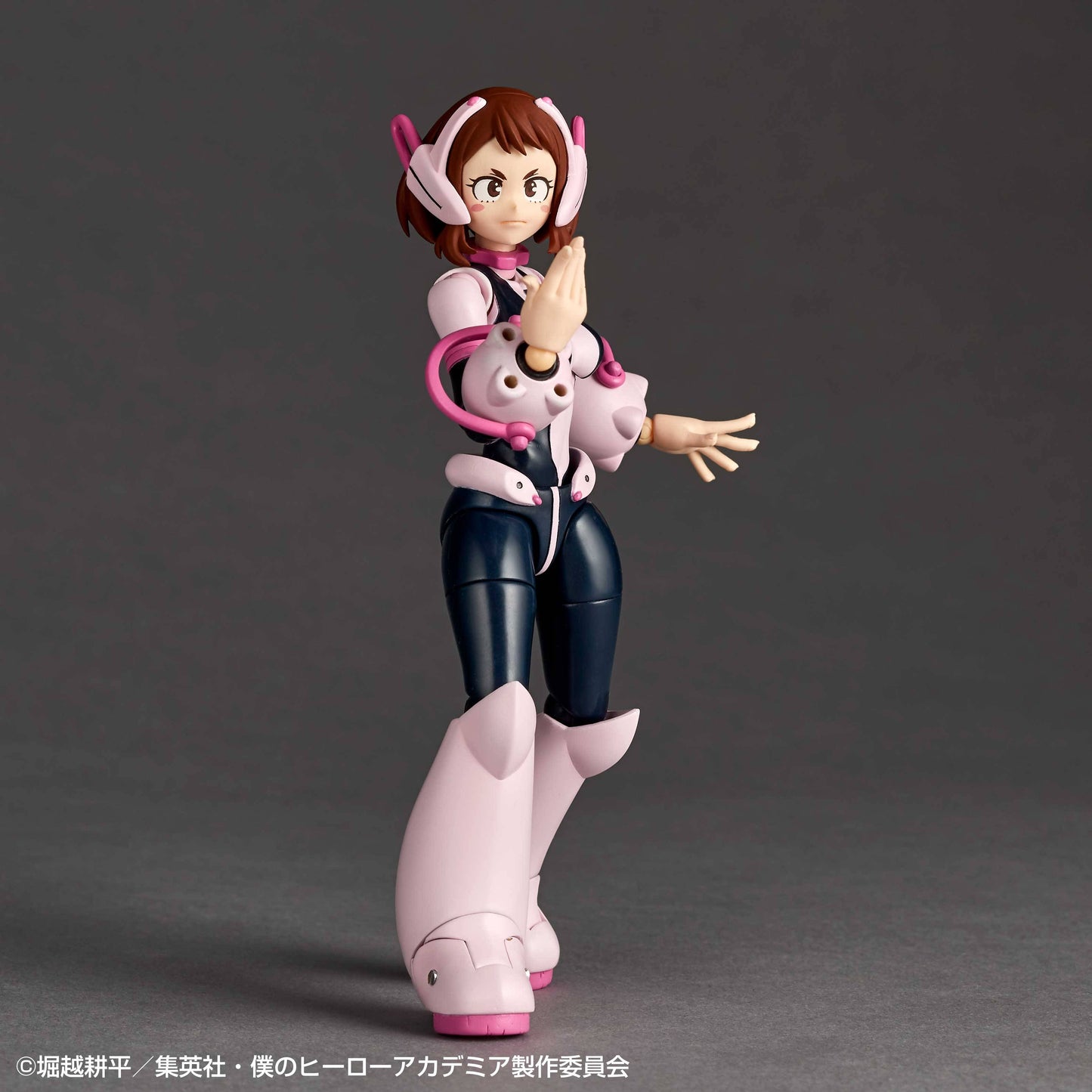 Revoltech Amazing Yamaguchi Ochaco Uraraka (My Hero Academia)