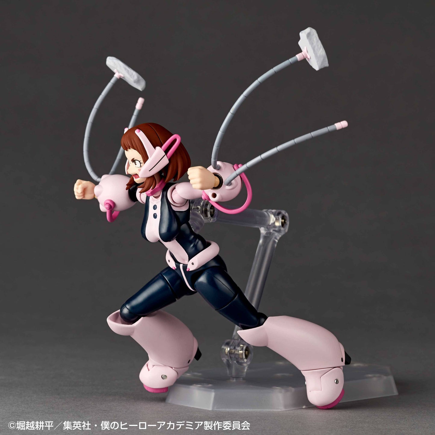 Revoltech Amazing Yamaguchi Ochaco Uraraka (My Hero Academia)
