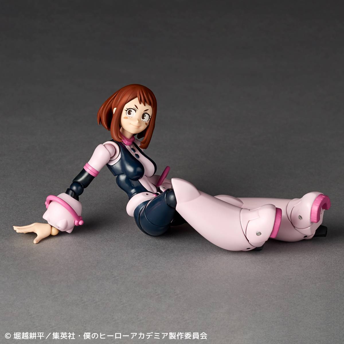 Revoltech Amazing Yamaguchi Ochaco Uraraka (My Hero Academia)