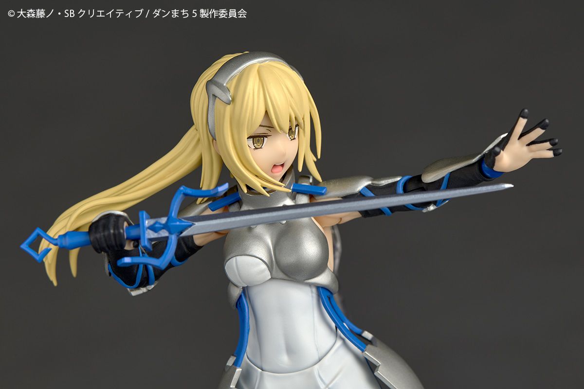(PREVENTA) Revoltech Amazing Yamaguchi Ais Wallenstein (DanMachi)