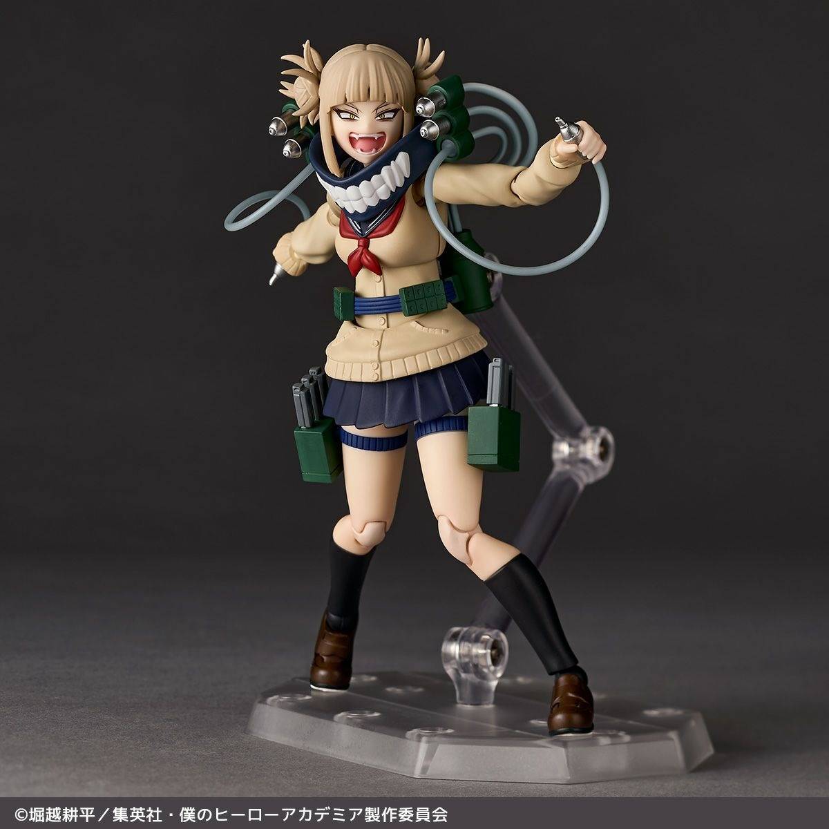 (PREVENTA) Revoltech Amazing Yamaguchi Himiko Toga (My Hero Academia)