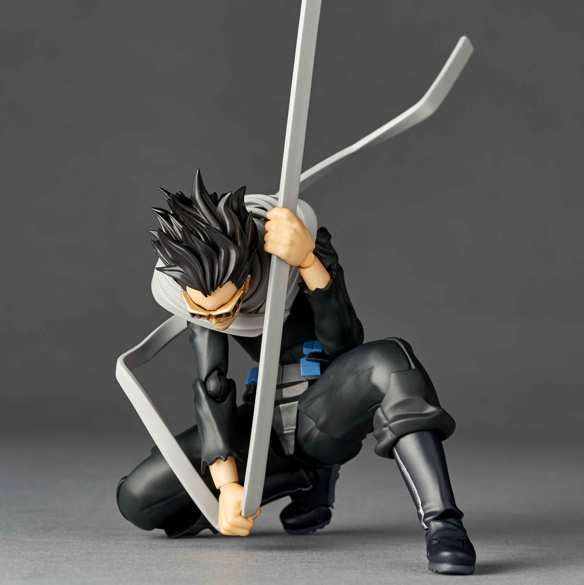 Revoltech Amazing Yamaguchi Shota Aizawa (My Hero Academia)