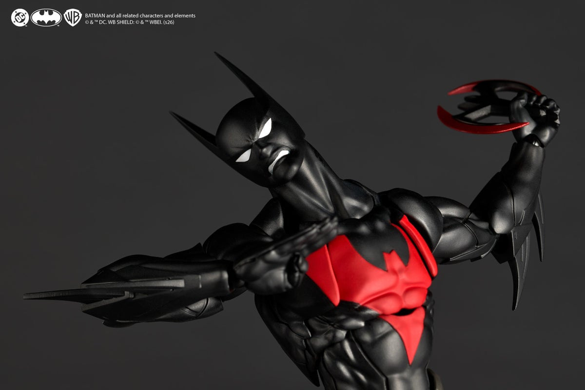 (PREVENTA) Revoltech Amazing Yamaguchi Batman - Classic Ver.- (Batman Beyond)