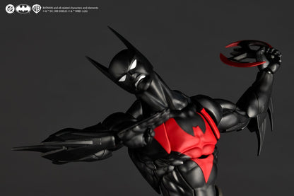 (PREVENTA) Revoltech Amazing Yamaguchi Batman - Classic Ver.- (Batman Beyond)