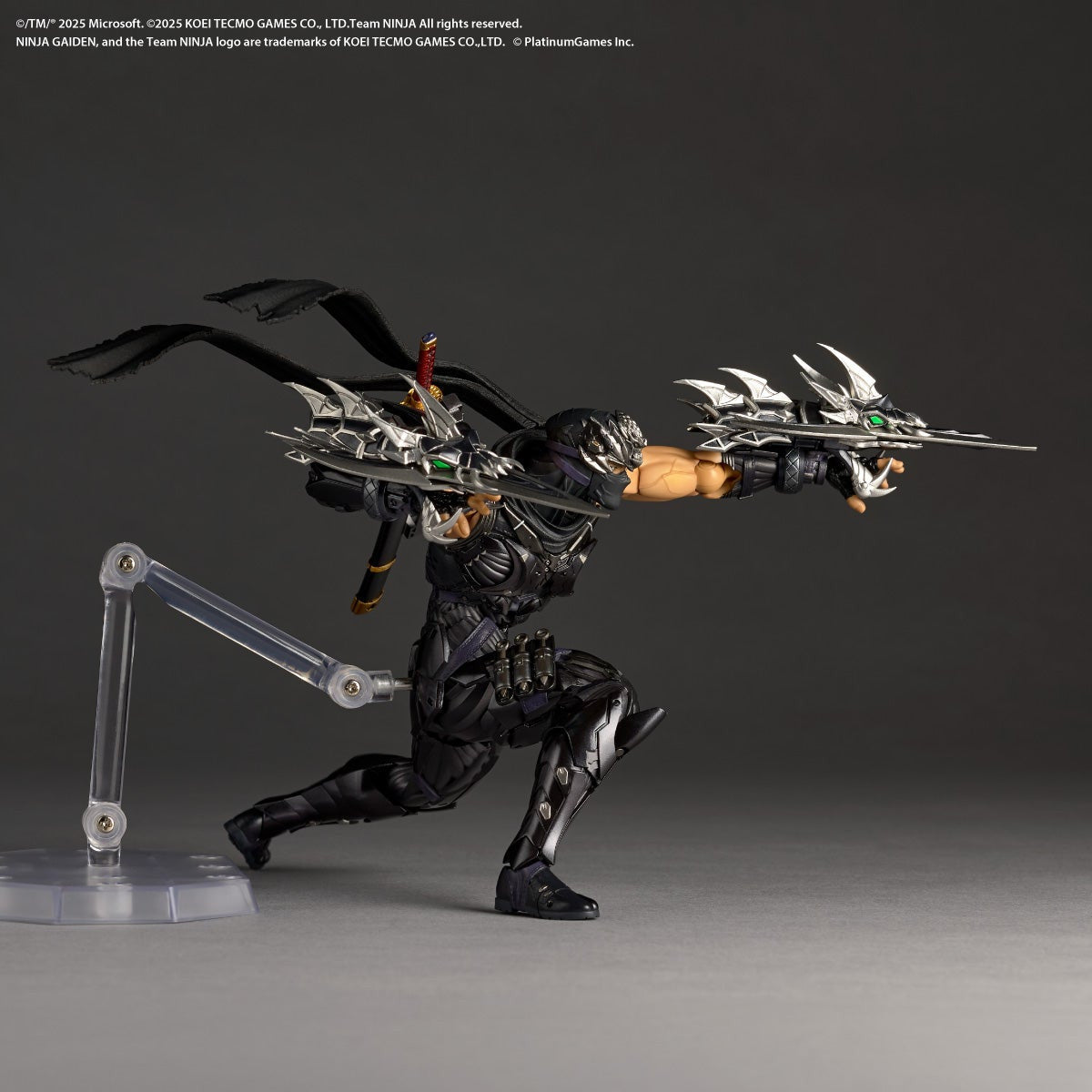 (PREVENTA) Revoltech Amazing Yamaguchi Ryu Hayabusa (Ninja Gaiden 4)