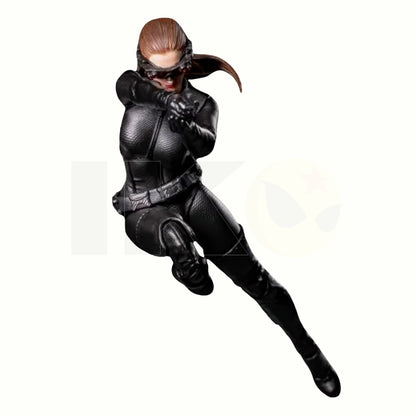 (PREVENTA) INART Catwoman (Batman: The Dark Knight Rises)