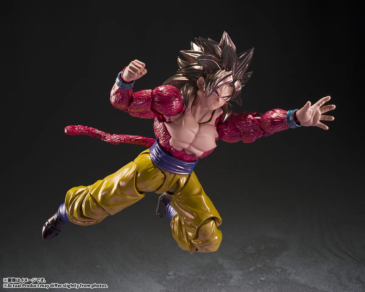 Goku Super Saiyan 4 Exclusive Edition en pose de ataque