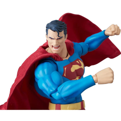 MAFEX Superman: For Tomorrow - Superman