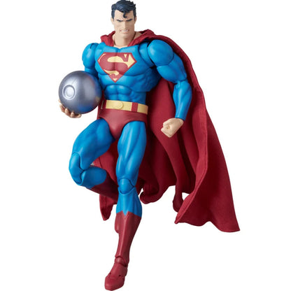 MAFEX Superman: For Tomorrow - Superman
